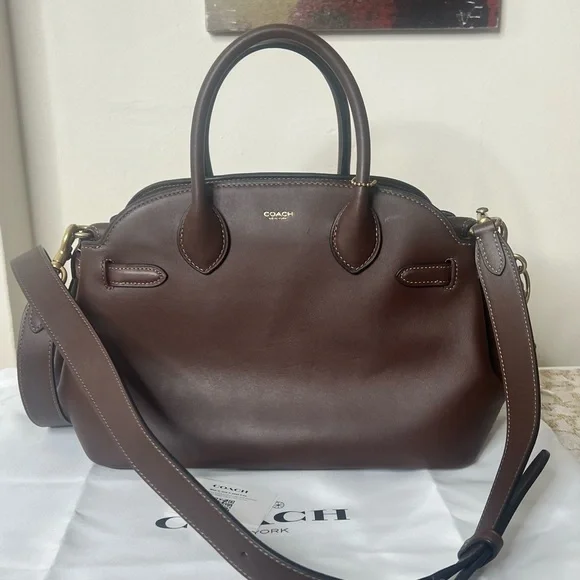 Coach Empire 28 Maple with gold hardware. - Picture 8 of 16